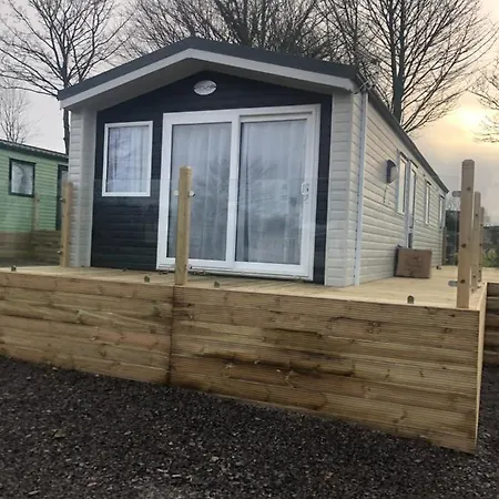 Caravan 22 The Beeches Caravan Park, Gilcrux Bed and Breakfast Wigton